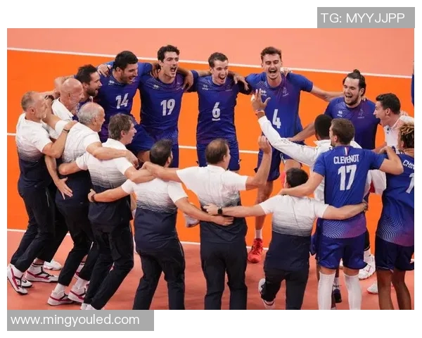 西安排球队在排球战术排行榜中荣登第三名引发欧冠足球热议